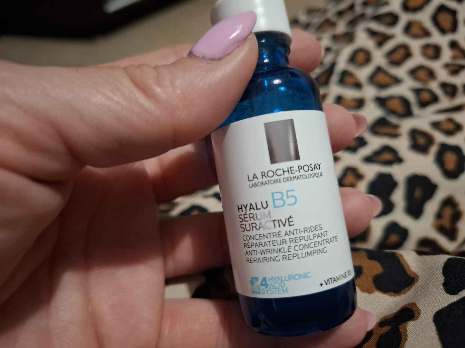 La Roche Posay Hyalu B5 Serum Hidratant și Anti-îmbătrânire pentru Față cu Acid Hialuronic 30ml