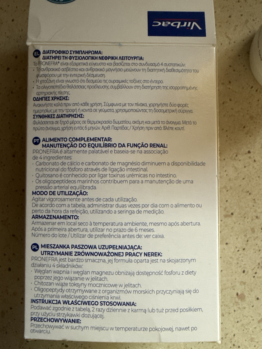 Virbac Pronefra Συμπλήρωμα Διατροφής Σκύλου και Γάτας 180ml για Ουροποιητικό/ Νεφρά