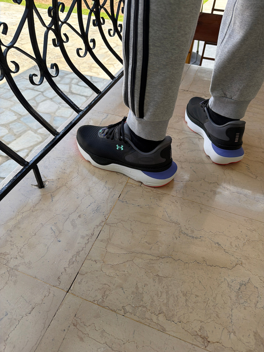 Infinite Pro 2 Sport Shoes Running Black Violet Green