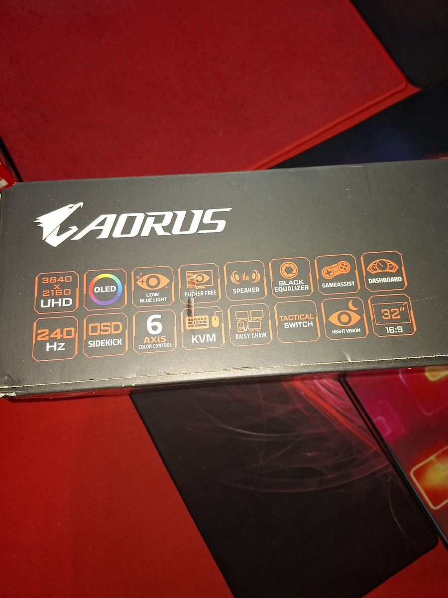 Gigabyte AORUS FO32U2P OLED HDR Gaming Monitor 31.5" 4K 3840x2160 240Hz with Response Time 0.03ms GTG