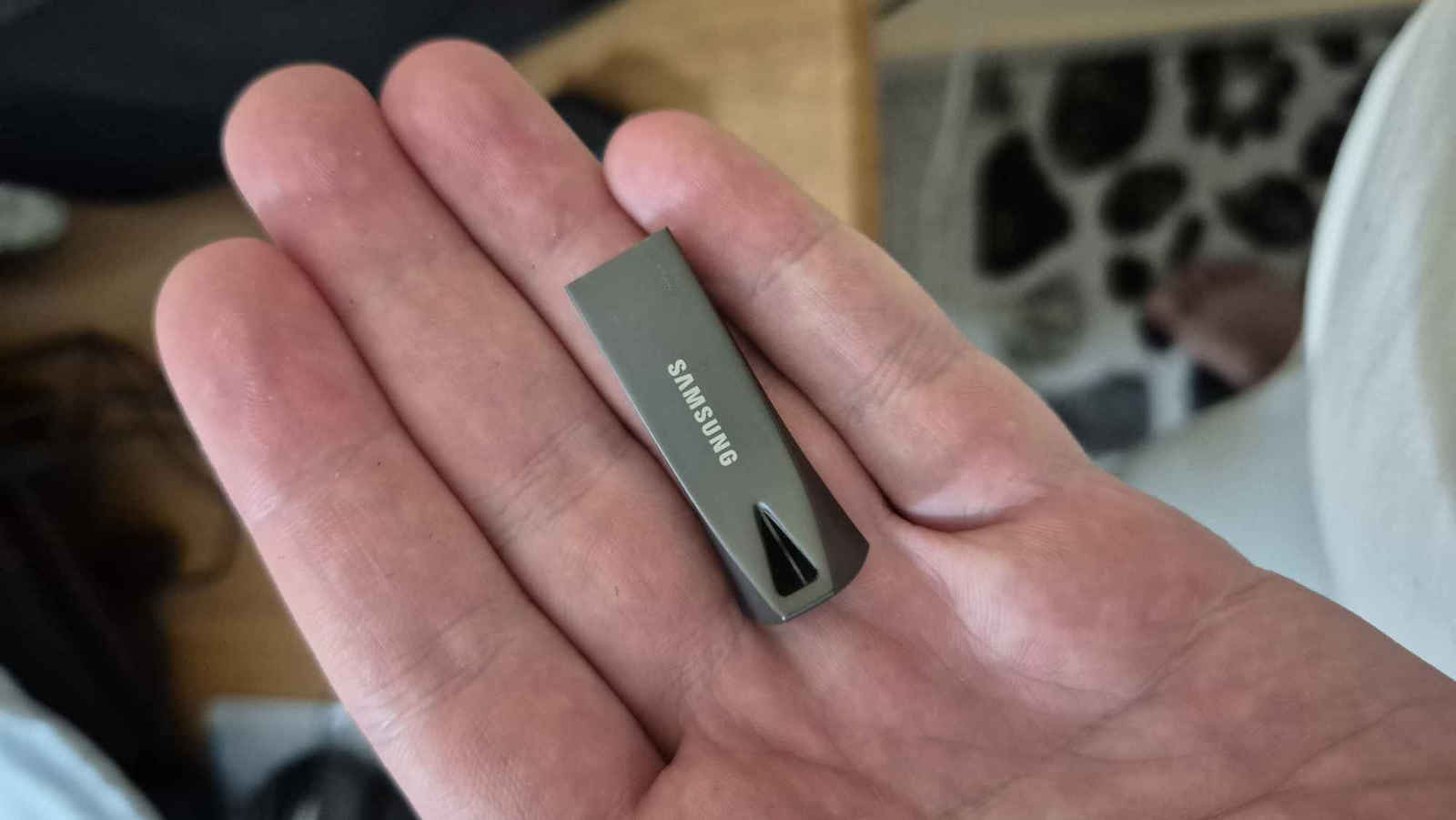 Samsung Bar Plus 64GB USB 3.1 Stick Γκρι