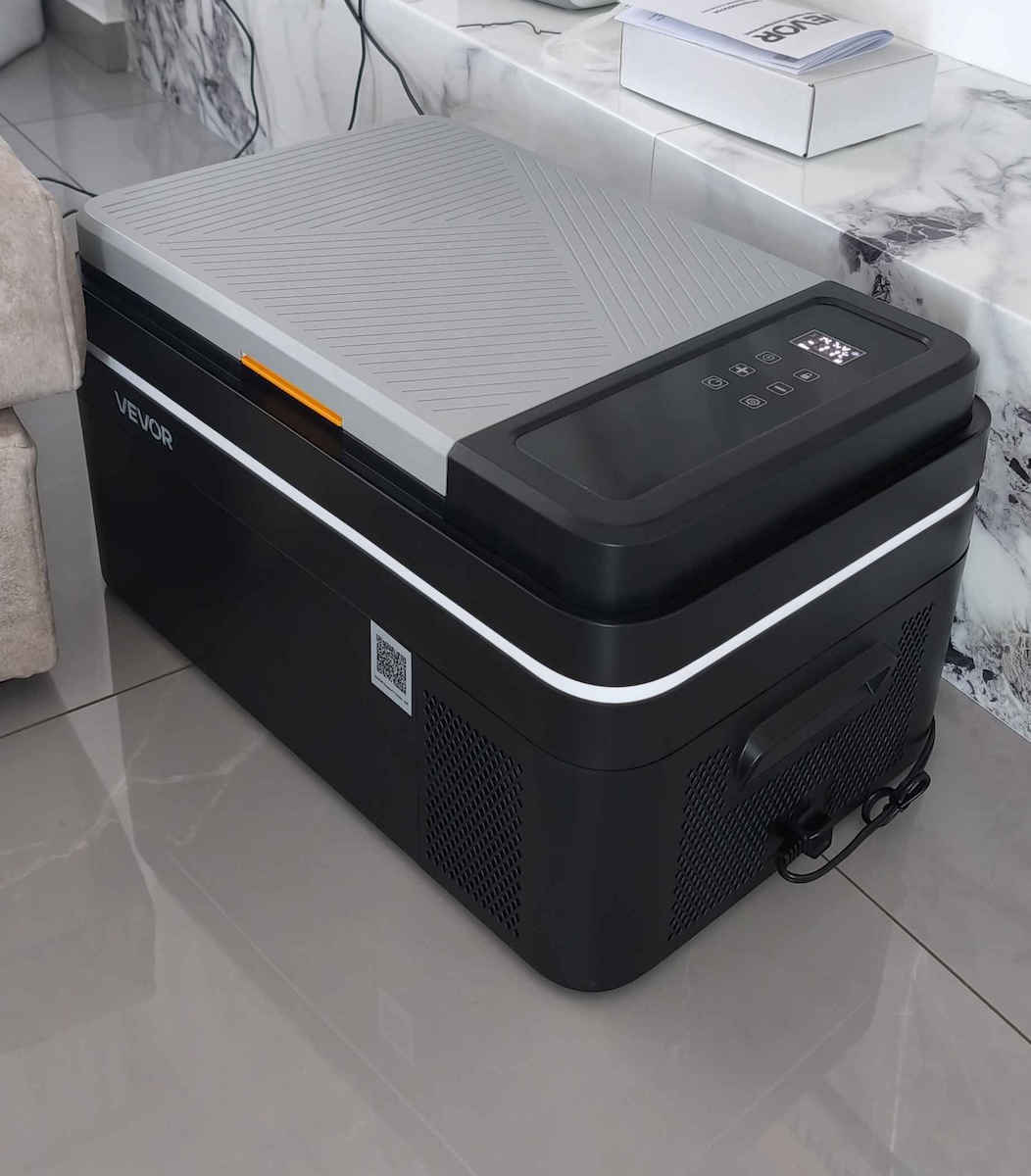 Vevor Portable Fridge 22l 12V