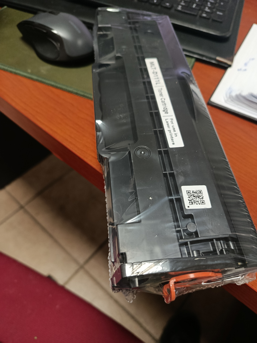 Premium Съвместим Тонер за Лазерен Принтер Samsung MLT-D111L 1800 Страници Черен с нов чип