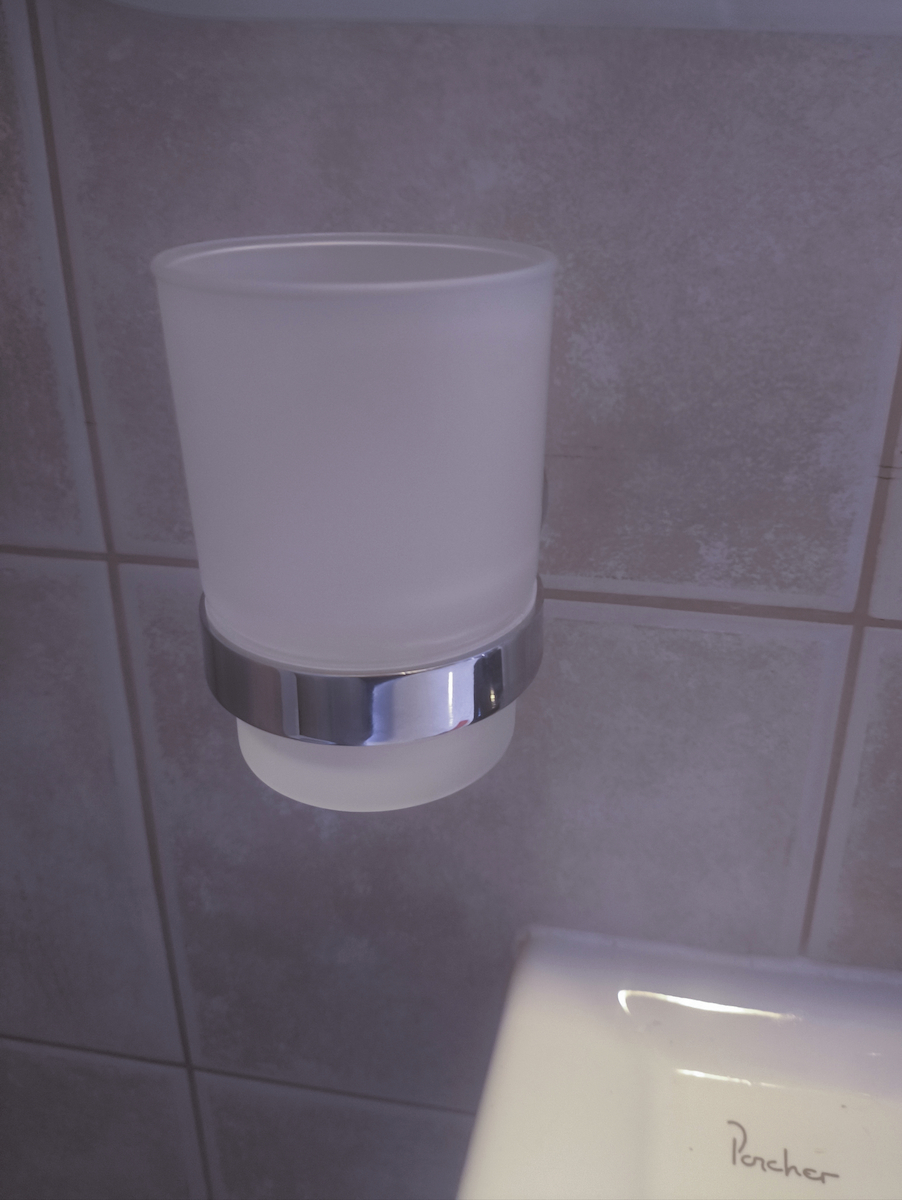 Bormann Glass Cup Holder Wall Mounted Silver