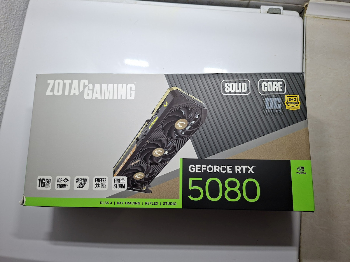 Zotac GeForce RTX 5080 16GB GDDR7 Solid Core OC Κάρτα Γραφικών