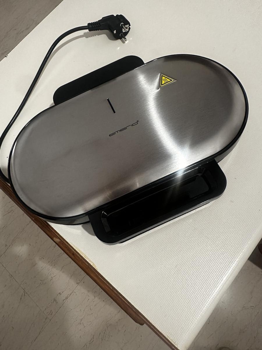 Emerio Βαφλιέρα για Βάφλες Καρδιά 2 Θέσεων 1200W