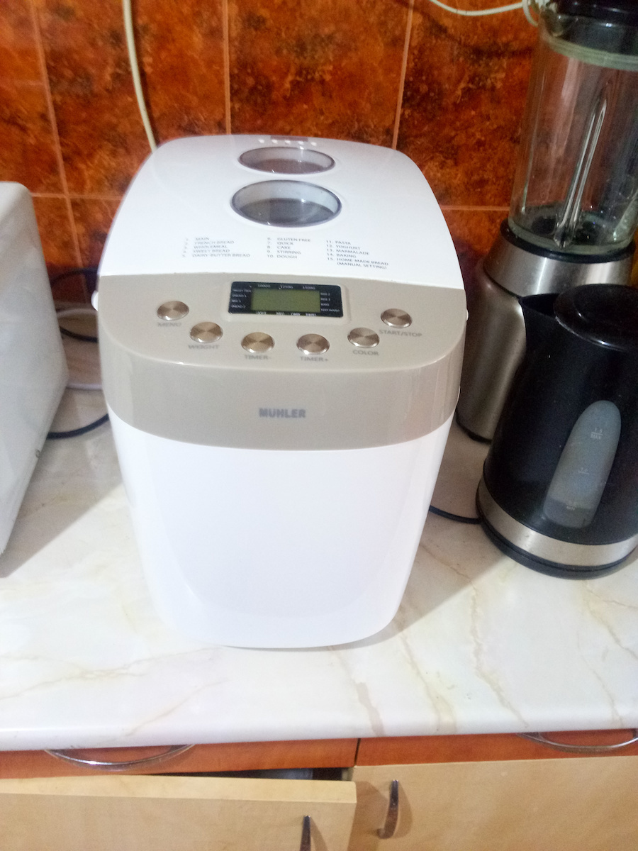 Muhler Αρτοπαρασκευαστής 850W Χωρητικότητας 1500gr με 15 Προγράμματα