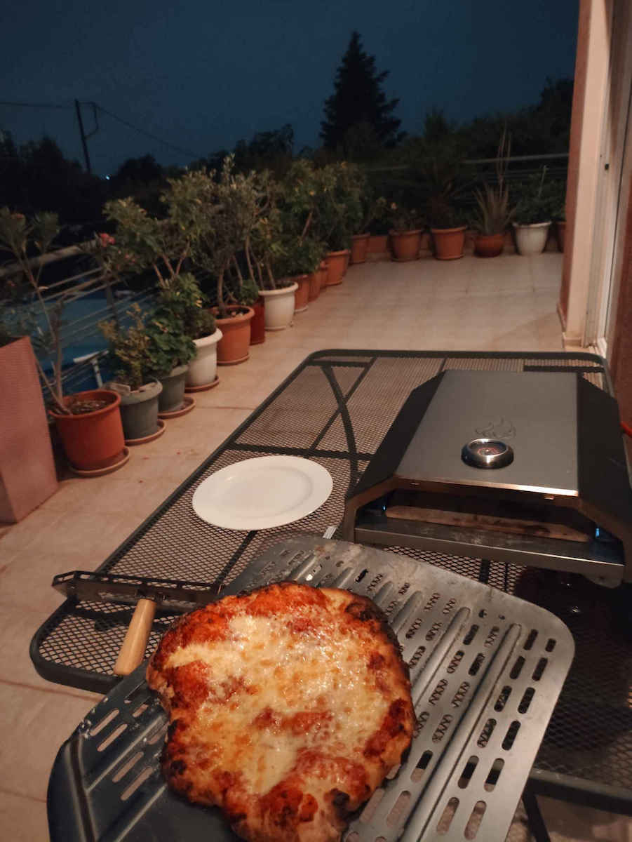 Thermogatz Φτυάρι Πίτσας Αλουμινίου Τρυπητό 80x30εκ.