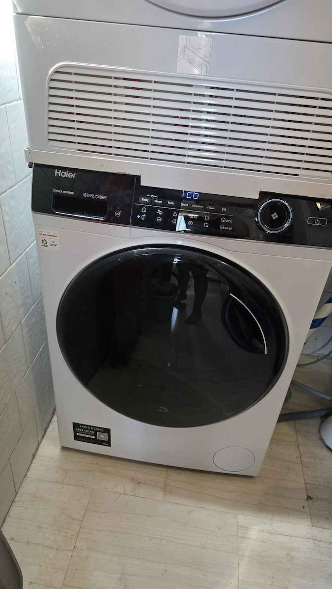 Haier HW100-B14959U1 Waschmaschine 10kg mit Dampftechnologie 1400 Umdrehungen Inverter Direktantrieb 31018790