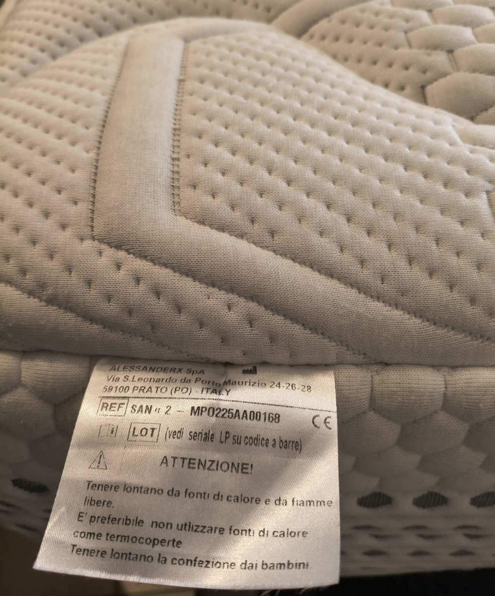 Magniflex Massaggio Deluxe Υπέρδιπλο Ανατομικό Στρώμα Memory Foam 160x200cm