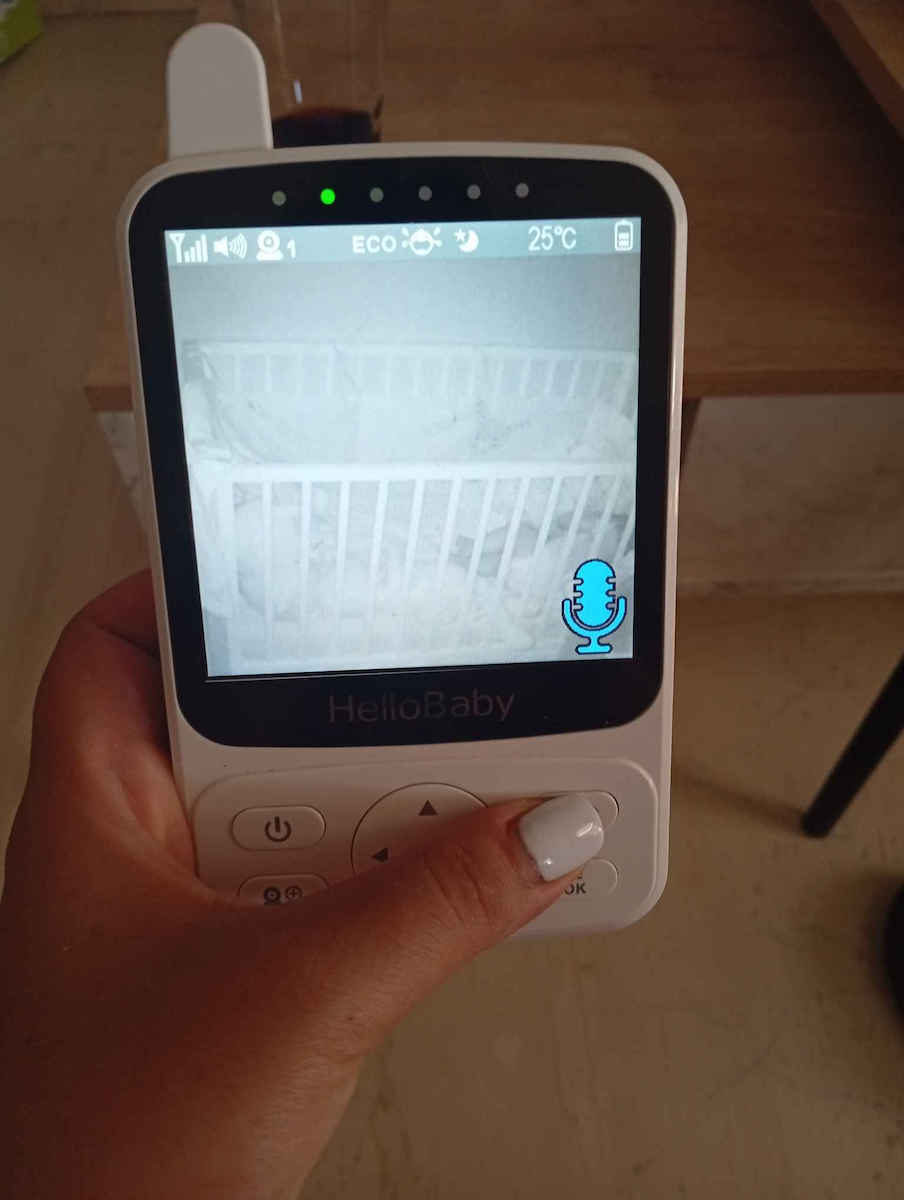 HelloBaby Wireless Baby Monitor , Two-way Communication & Lullabies
