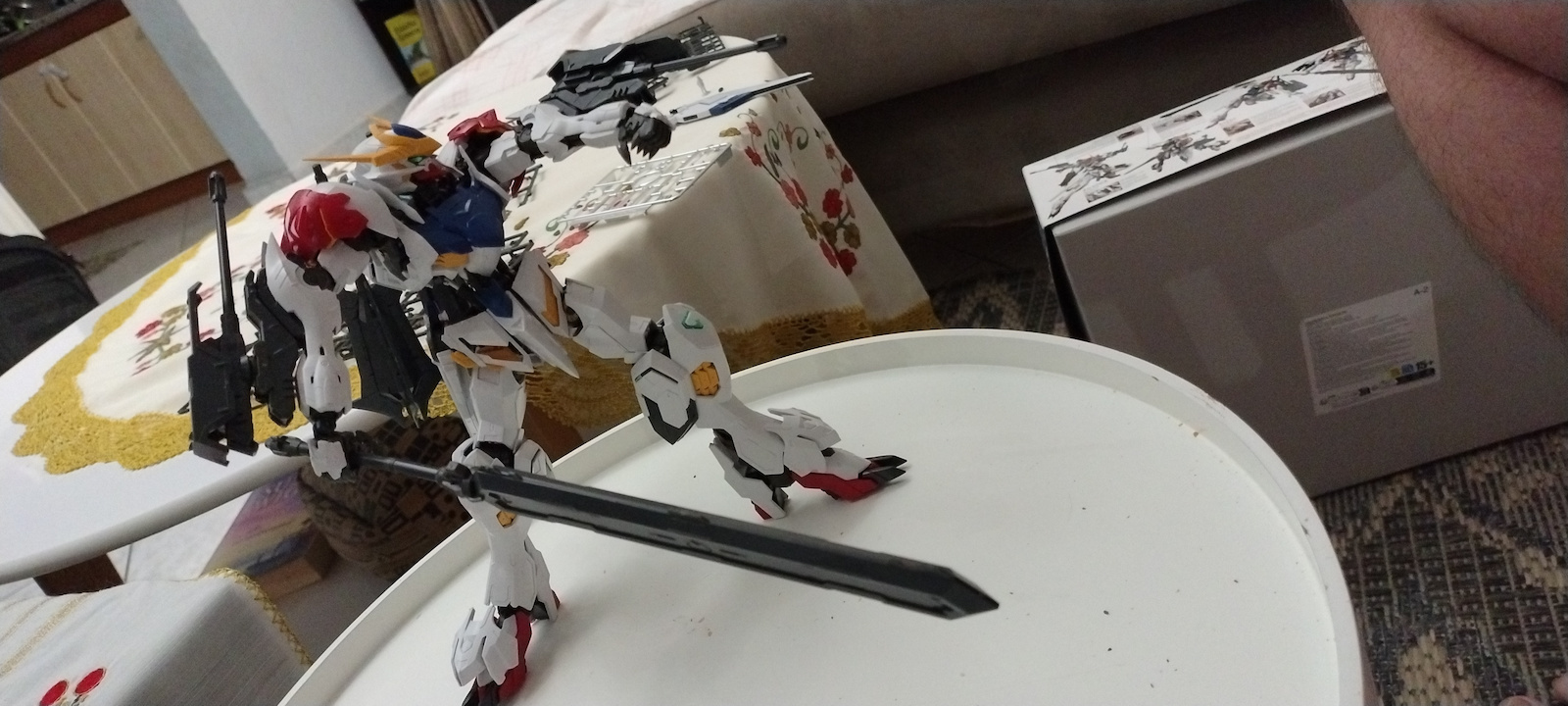 Gundam Mg 1/100 Gundam Barbatos Lupus Модел Комплект