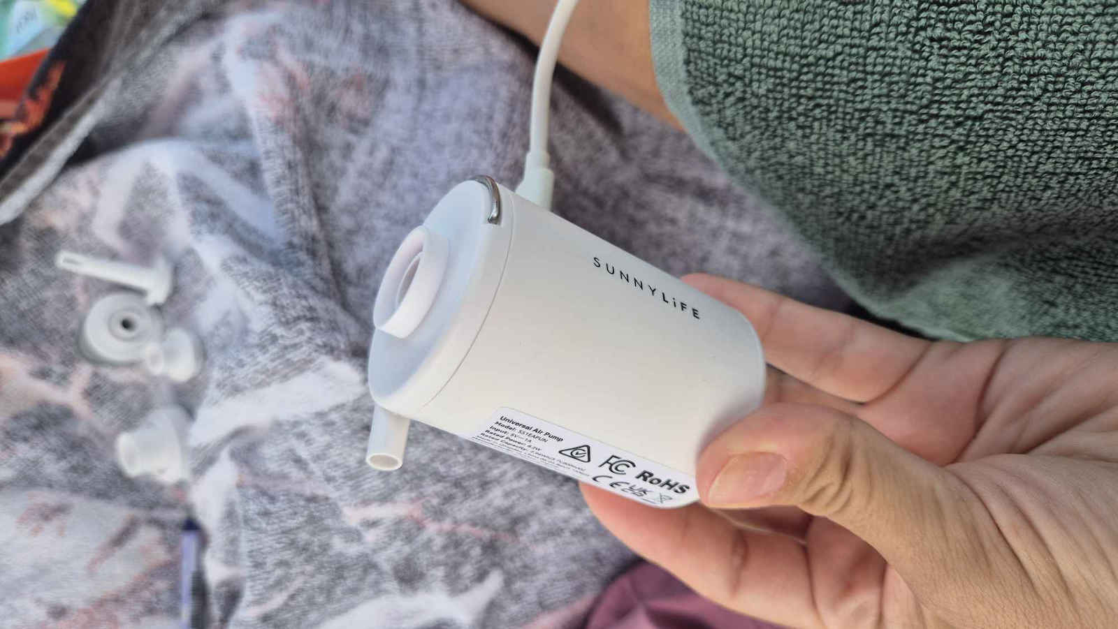 Sunnylife Elektrische Pumpe für Aufblasbare Weiß
