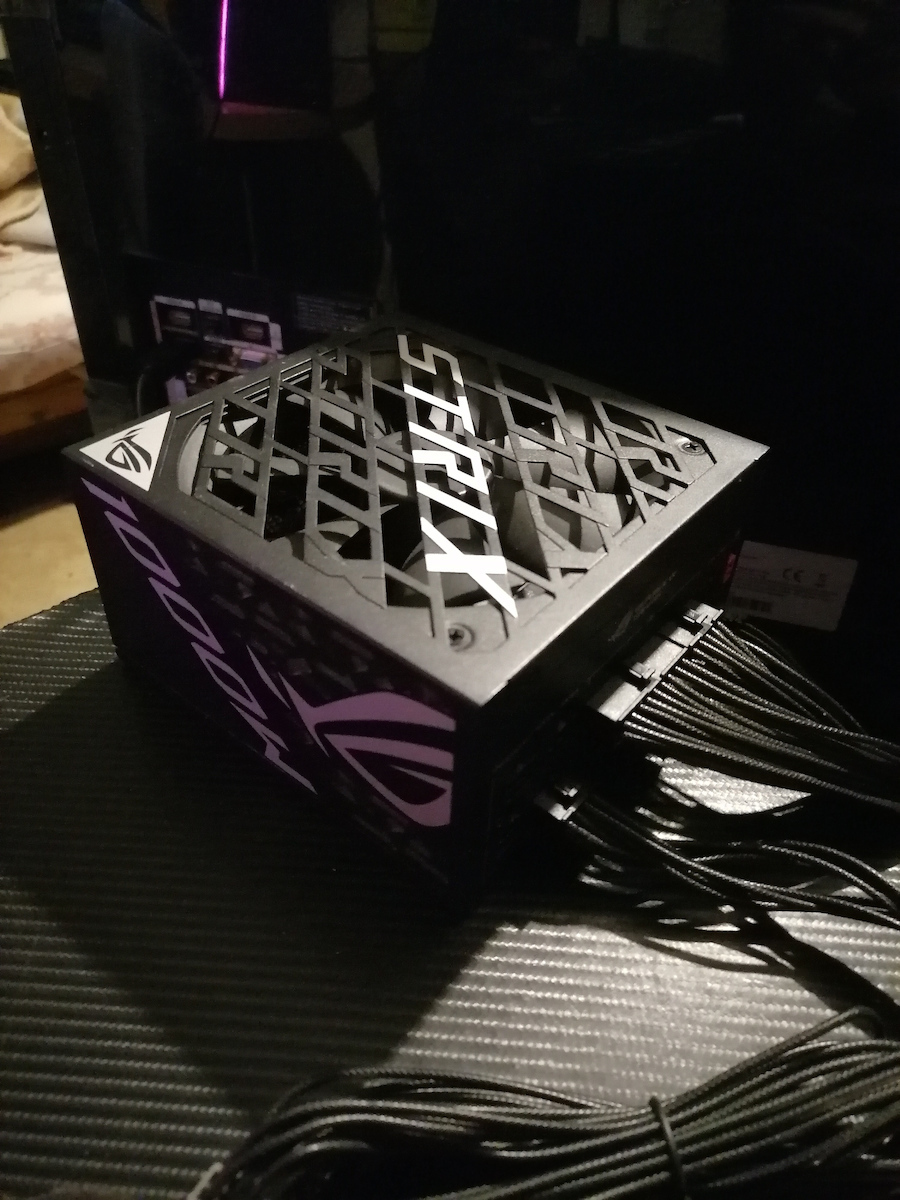 Asus ROG STRIX 1000 1000W Μαύρο Τροφοδοτικό Υπολογιστή Full Modular 80 Plus Platinum