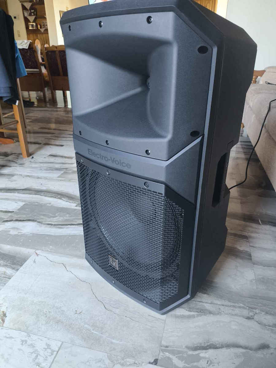 Electro-Voice Eviva 15P PRD-000027518 Αυτοενισχυόμενο Ηχείο PA 1000W με Woofer 15"