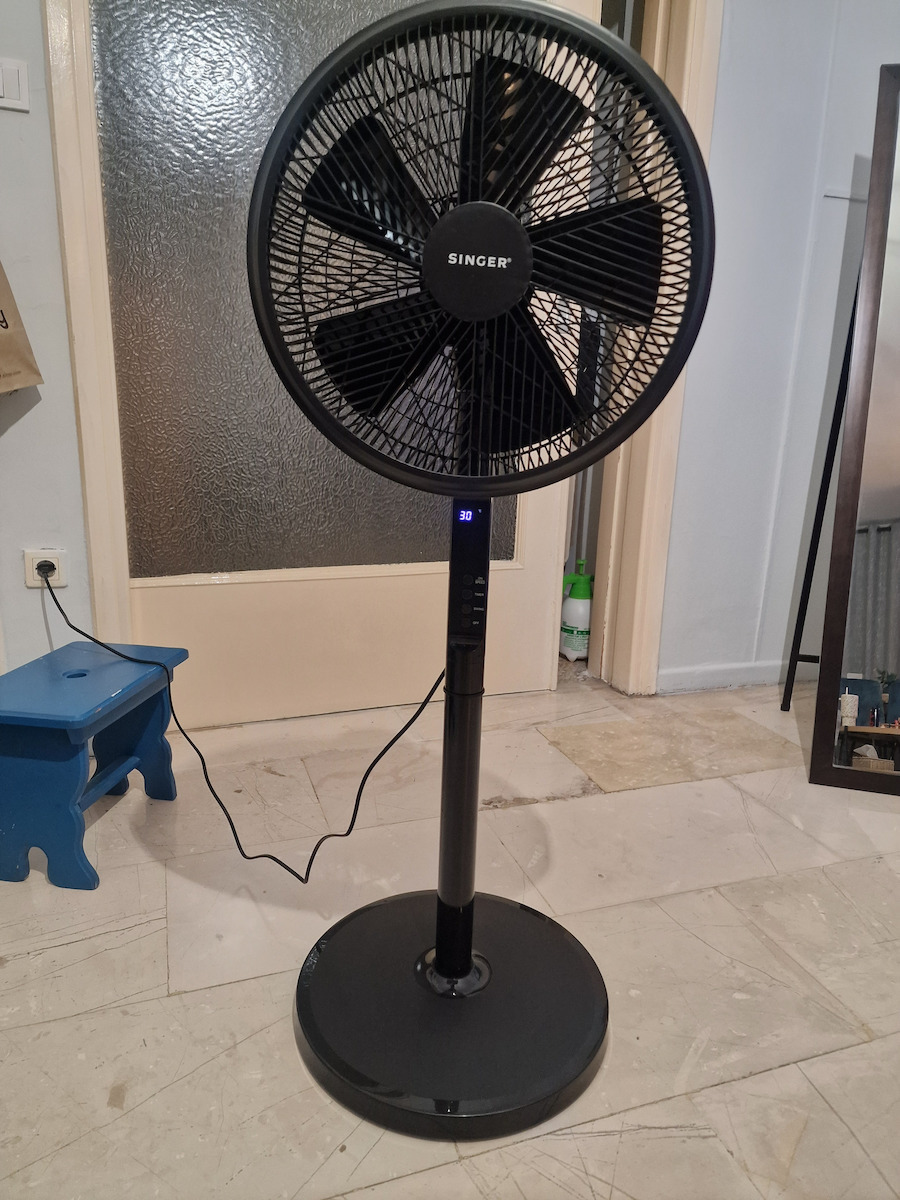 Singer Стоящ Вентилатор 55W С Диаметър 40см С Дистанционно Черен