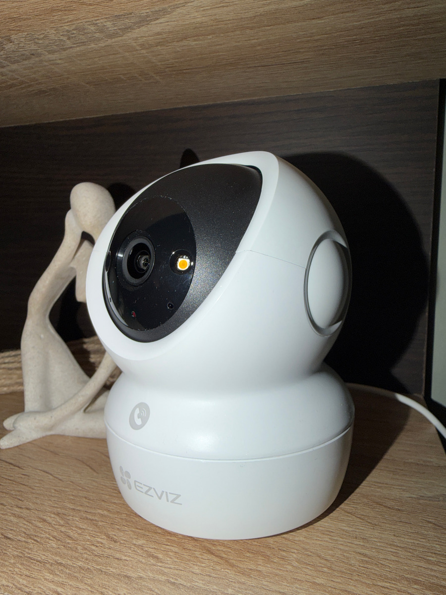 Ezviz H6c G1 IP Cameră de Supraveghere Wi-Fi 4K cu Comunicare Bidirecțională și Lentilă 4mm