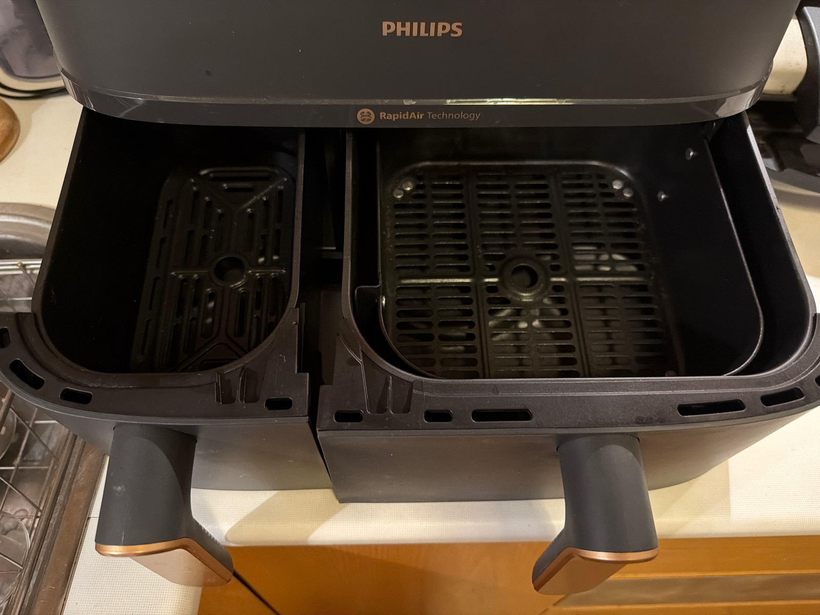 Philips Friteuză cu Aer 3000 Series cu Două Coșuri Detașabile 9l Neagră