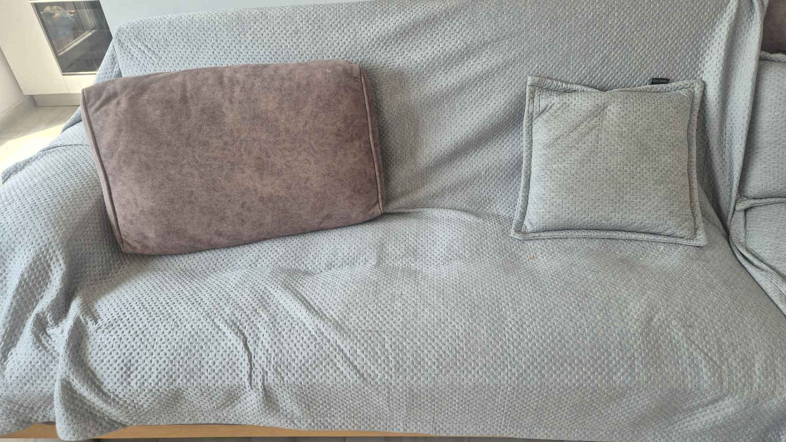 Guy Laroche Cooling Sofa Throw 2 Seater Velvet 170x250cm Verde