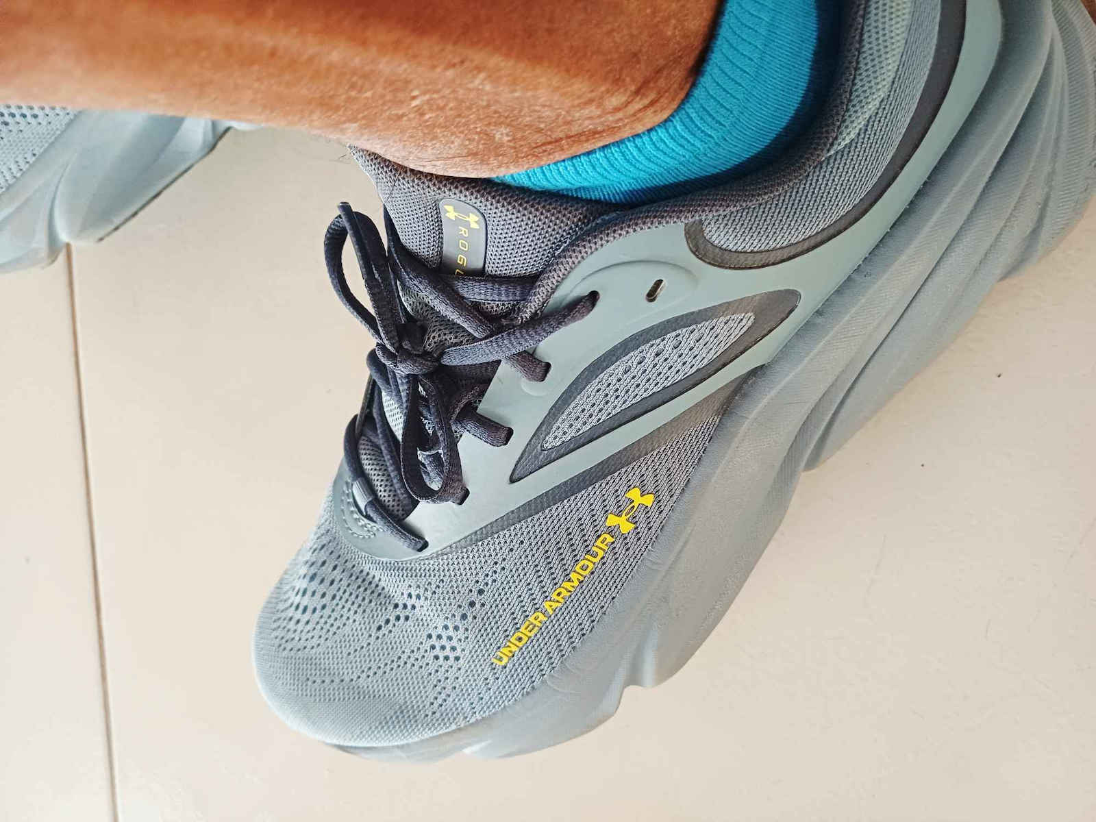 Charged+ Rogue 6 Мъжки Спортни Обувки Running Черни / Бели