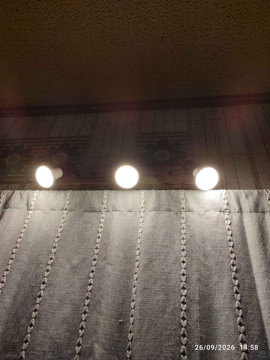 Adeleq Λάμπα LED 10W 100mm για Ντουί E27 και Σχήμα R63 Ψυχρό Λευκό 930lm