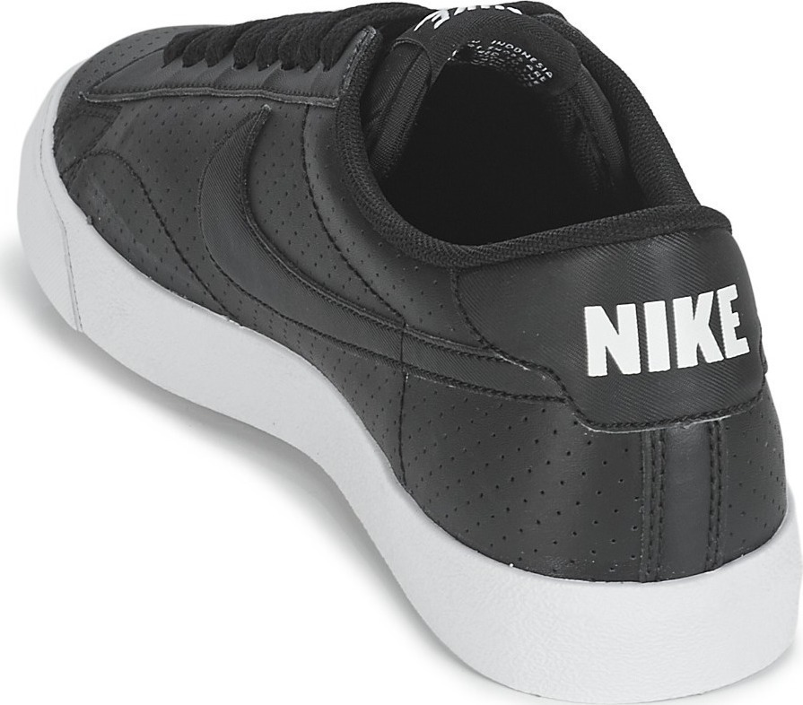 nike tennis classic ac nd