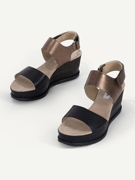 Clarks Akilah Haze Women's Leather Platform Shoes Black
