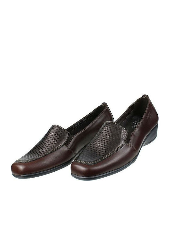 Boxer Women's Loafers in Brown Color