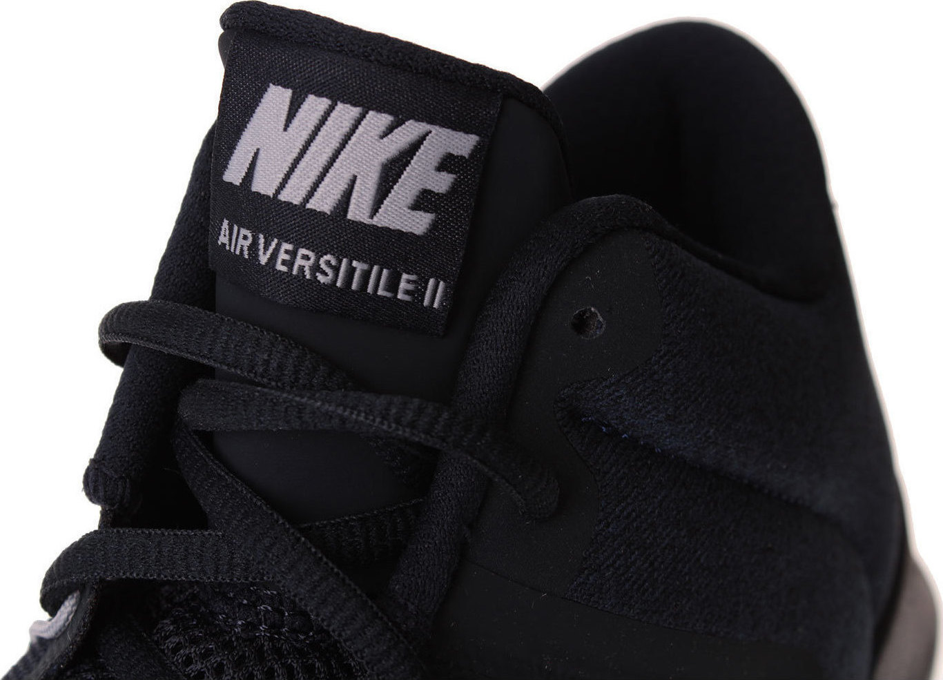 nike versitile ii