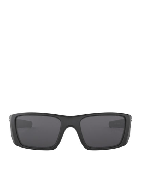 Oakley Fuel Cell Мъжки Слънчеви Очила с Черна Пластмасова Рамка и Черни Лещи OO9096-38