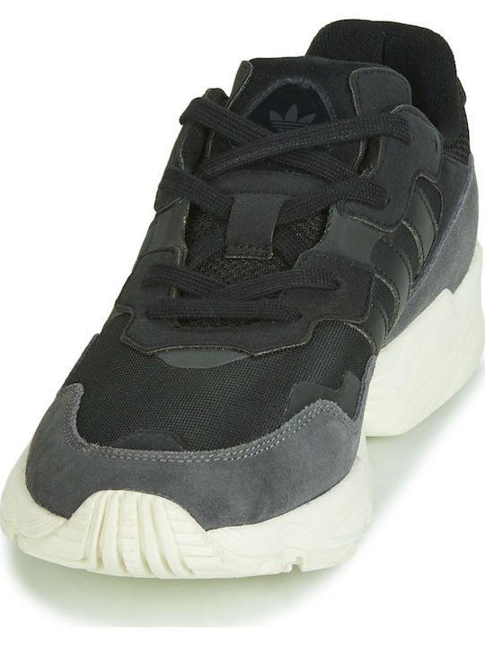 Yung-96 Chunky Sneakers Core Black / Off White