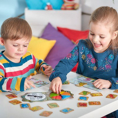 Настолна игра Dirty Dinos за 2-4 играчи 3+ години (EN) Orchard