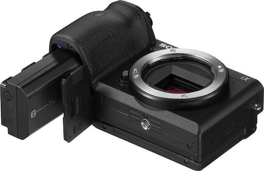 Sony α6600 Mirrorless Camera Kit (E 18-135mm F3.5-5.6 OSS) Black