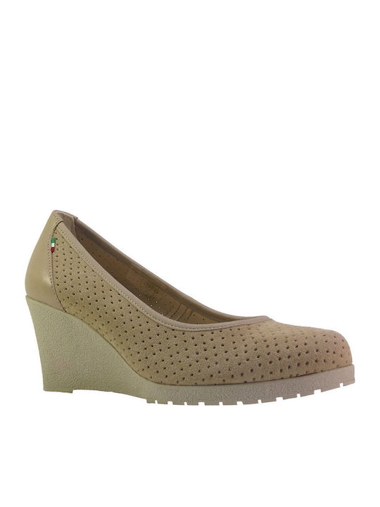 Anatomic Leather Pointed Toe Gold Medium Heels