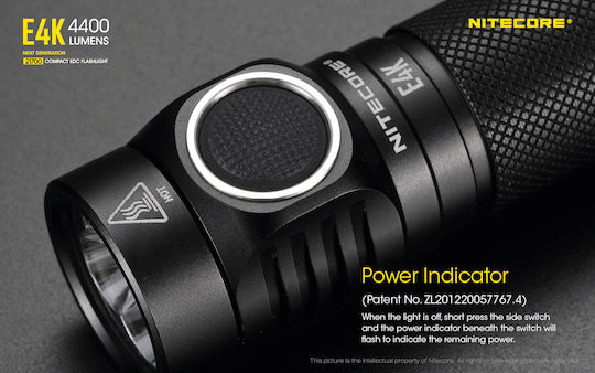 NiteCore Wiederaufladbar Taschenlampe LED IP68 mit maximaler Helligkeit 4400lm E4K Schwarz