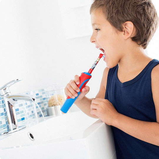 Oral-B Stages Power Children's Electric Toothbrush with Timer for 3+ Years Star Wars