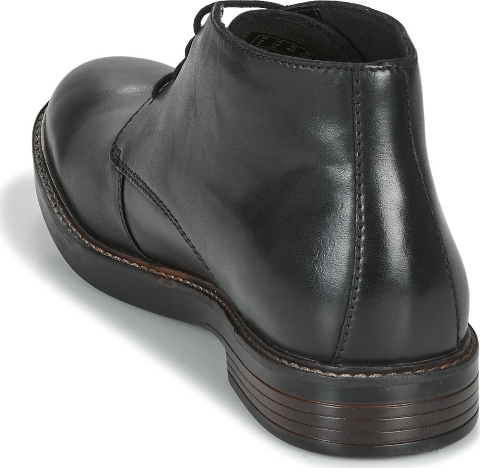 clarks paulson mid chukka boot