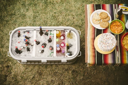 Igloo Party Bar Liddup Portable Fridge 118lt Silver