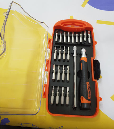 Finder Screwdriver with 23 Interchangeable Tips