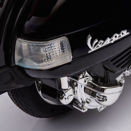 Vespa Kids Electric Motorcycle Licensed 6 Volt Black