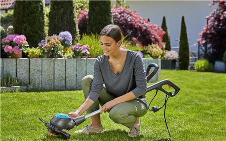 Gardena Turbo EasyCut 450/25 Ηλεκτρικό Χορτοκοπτικό Ώμου / Χειρός 450W 2.5kg