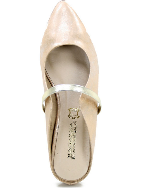 Flach Leder Mules in Gold Farbe