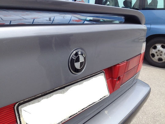 Carner Autoemblem Aufkleber Kohlenstoff Bmw 7.3 x 7.3cm in Schwarz Farbe 1Stück