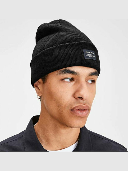 Beanie Beanie Knitted in Black color