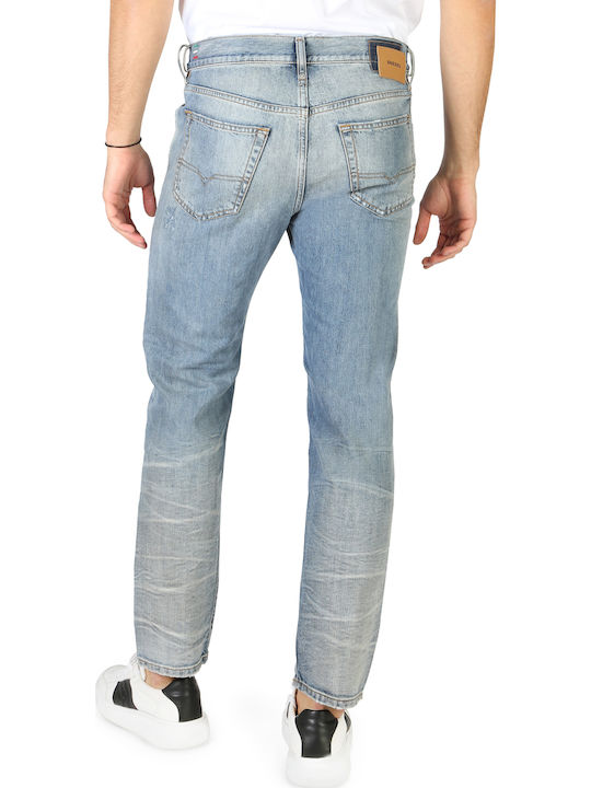 Diesel Mharky Herren Jeanshose in Skinny Fit Hellblau