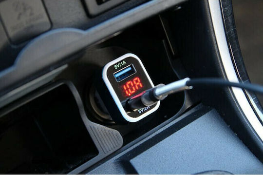 Auto Gs Car Charger 3A with Ports: 2xUSB and Voltmeter White Color