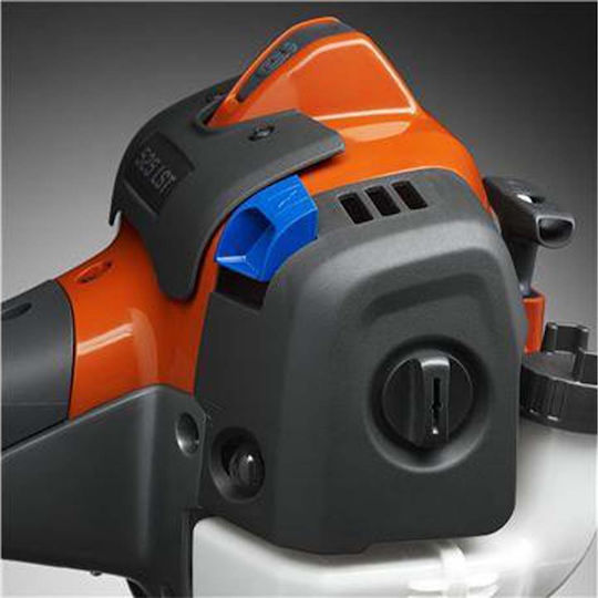 Husqvarna 525P4S Telescopic Gasoline Pole Saw 1.3hp Total Length 243cm And Blade 30cm