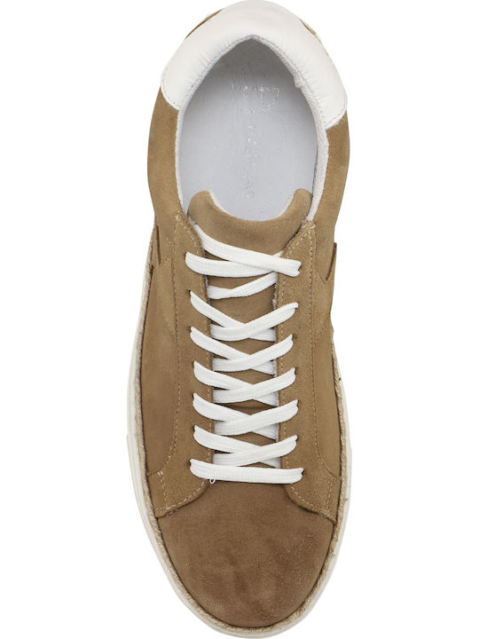 Sneakers Brown