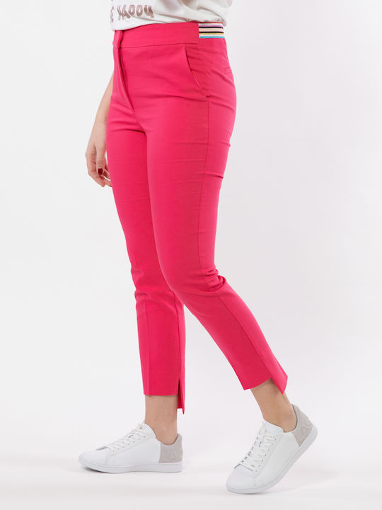 Women's Fabric Capri Pants Fuchsia