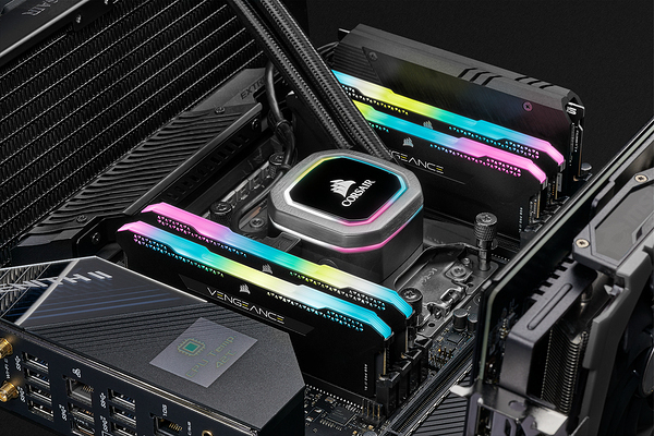 Corsair Vengeance RGB Pro SL 16GB DDR4 RAM cu 2 module (2x8GB) și